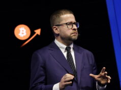 Czech Central Bank Chief Backs Bitcoin As 1% Investment