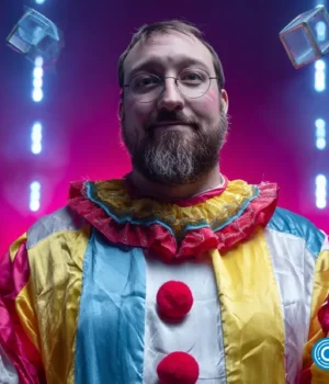 crypto-news-Cardano-founder-Charles-Hoskinson-option03.webp