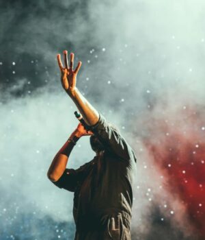 austin-neill-hgO1wFPXl3I-unsplash-1.jpg