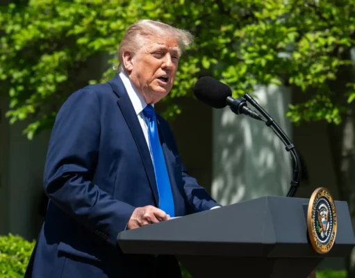 Trump Comments Send Hyperliquid Above $72 as Options Draw Scrutiny