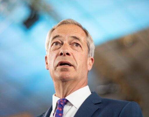 UK Finance Minister Blasts Nigel Farage’s ‘Bitcoin Account’