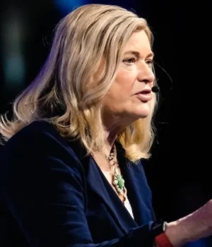 Senator-Cynthia-Lummis-Senate-Banking-Committee.webp.webp