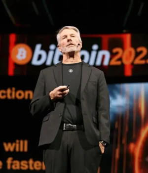 michael-saylor-bitcoin-conference-inline.webp.webp