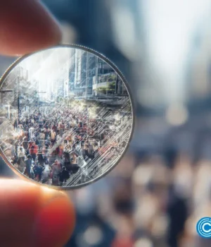 crypto-news-crypto-exchange-people-option02.webp