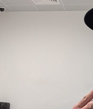 selfie_1920x1080-1.jpg